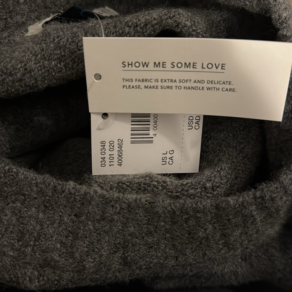 American Eagle Gray Sweater - Picture 7 of 7